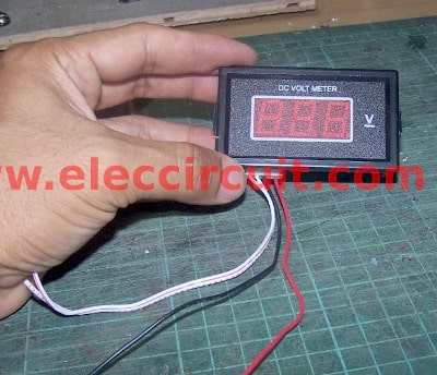 Voltage Display DC Meter 3-Digital Mini Voltmeter Wires LED 0-30V  Panel Tester