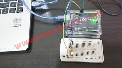 Blink 2 LED flasher circuit using Arduino