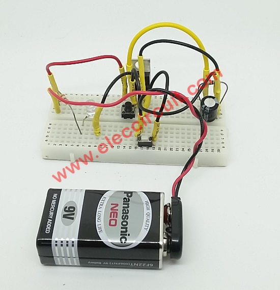 OFF-After-Delay-circuit-on-Breadboard-using-MOSFET