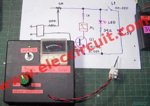 Prototype simple moisture meter circuit