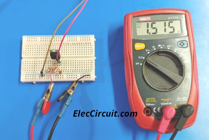 USB to 1.5V converter circuit on breadboard