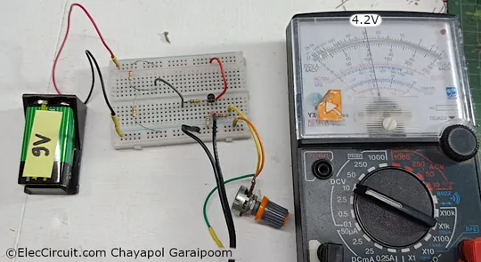 analog voltmeter reading correct result of voltage divider at about 4.2V